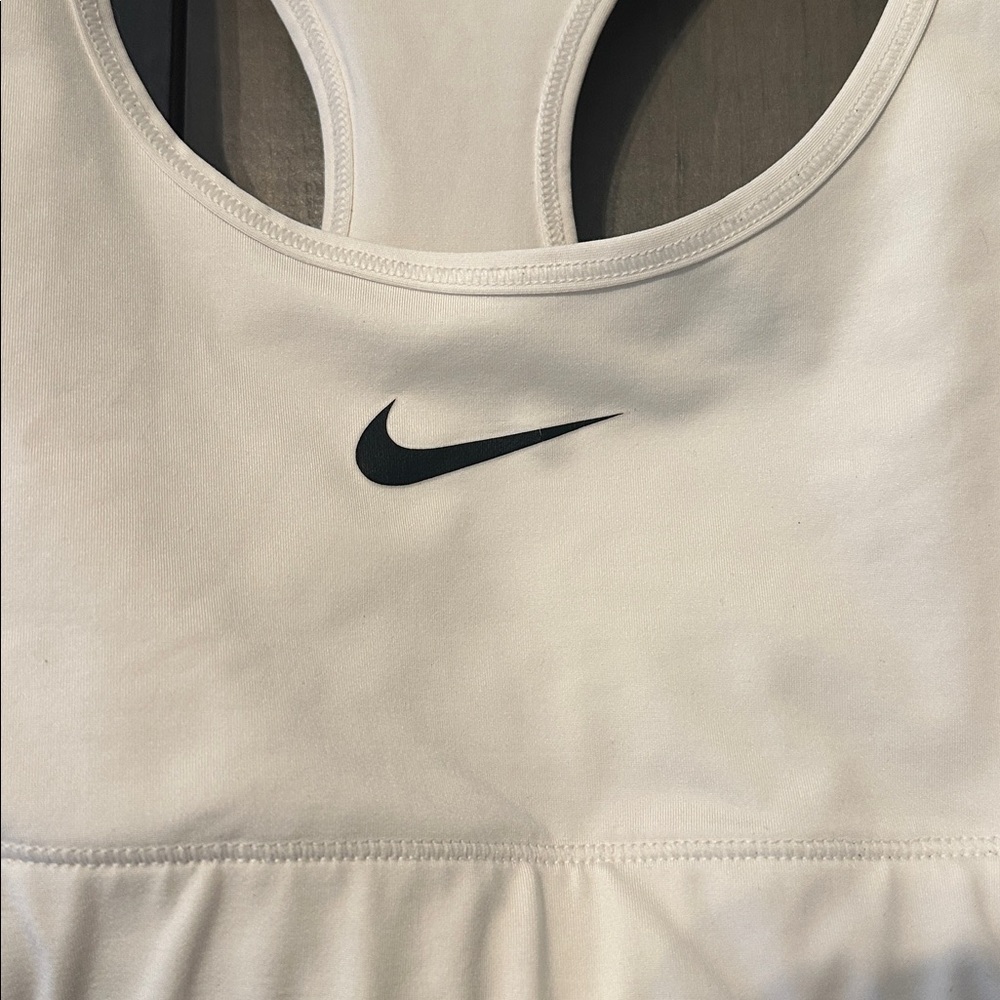 Nike Women's White Sports Bra - Picture 2 of 6